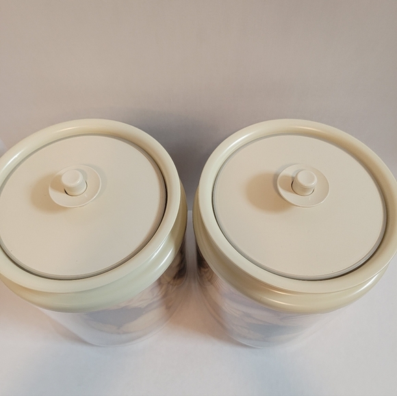 Vintage 2 Tupperware Canister Almond Push Button Seal Lids New 13.5 Cups - Picture 2 of 3